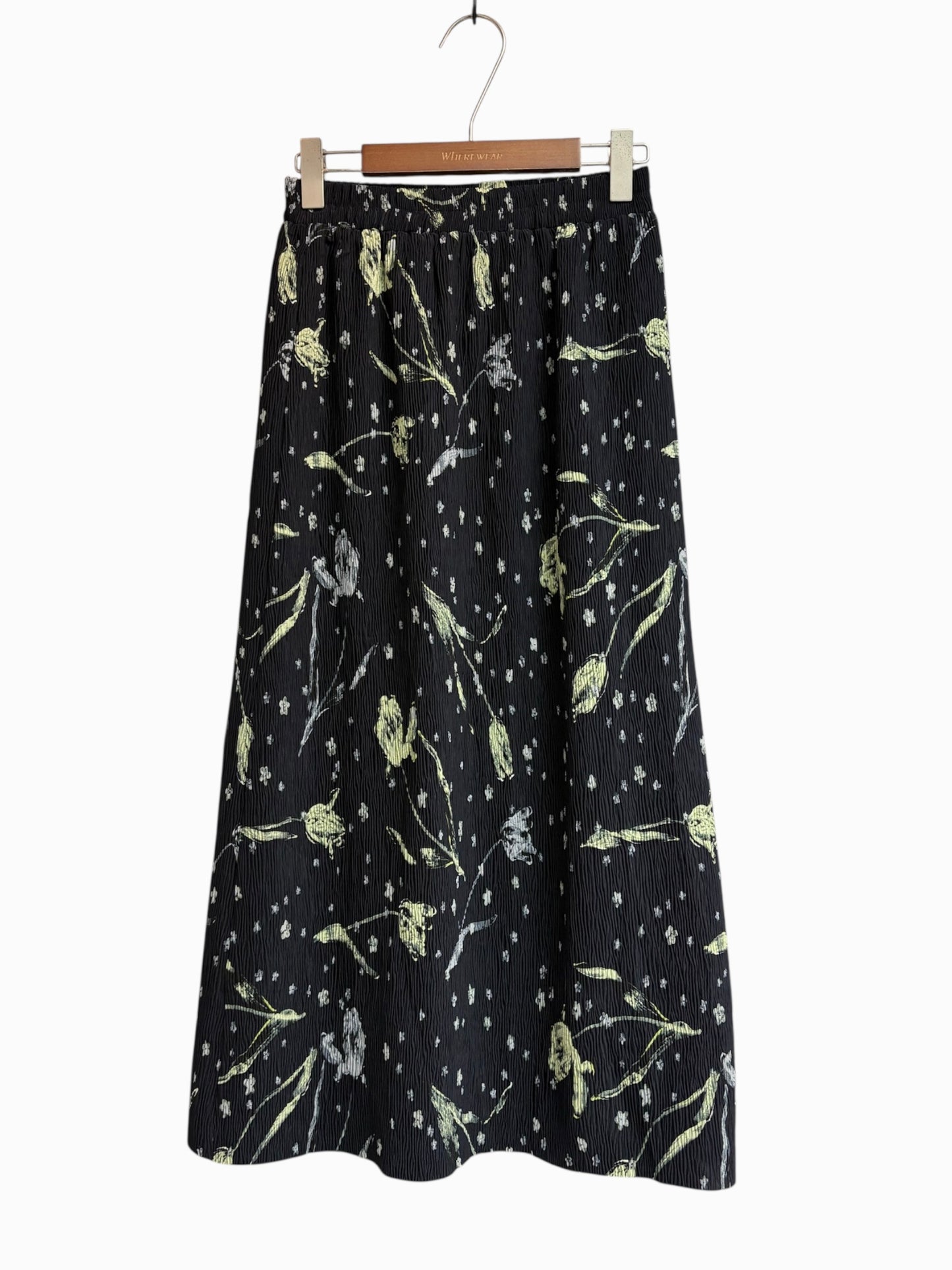 Pleated skirt