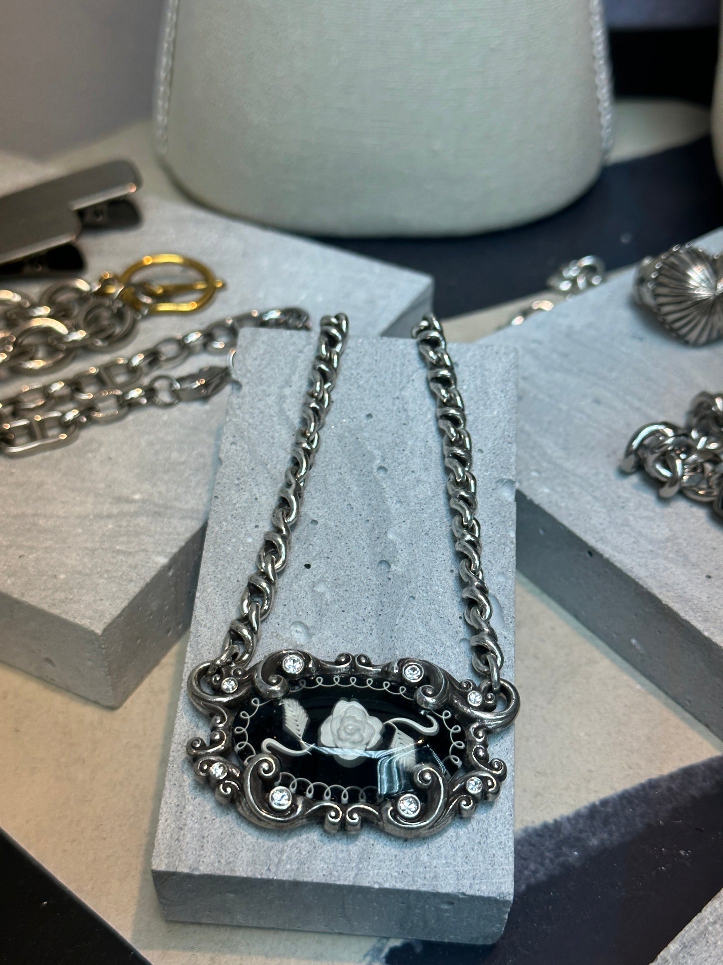 Vintage necklace (by USA)