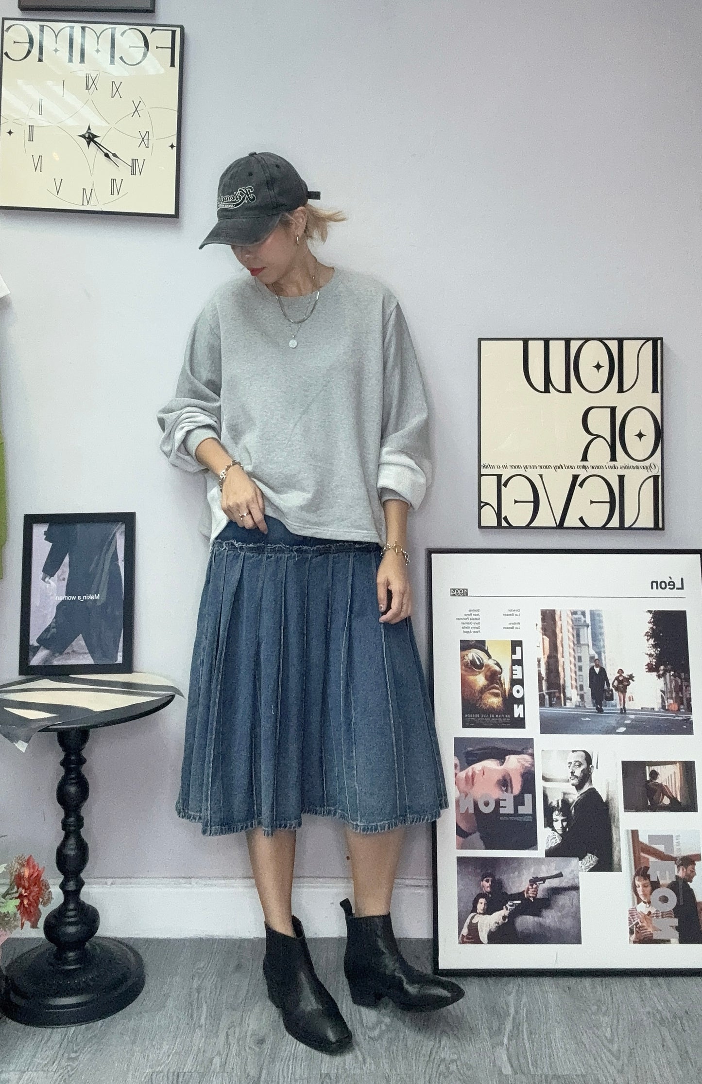 Pleated denim skirt