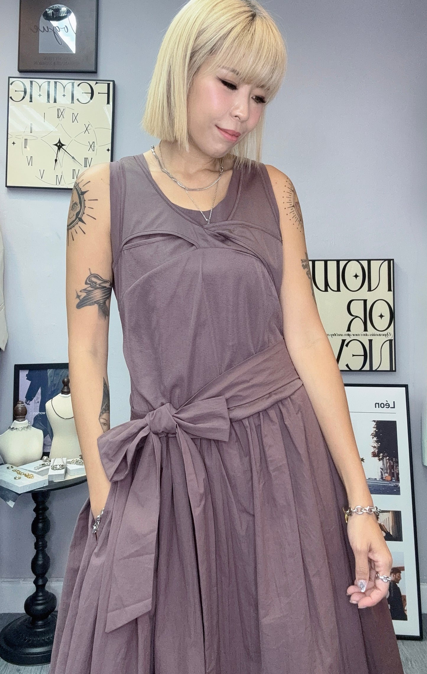 Two tone front ribbon vest dress