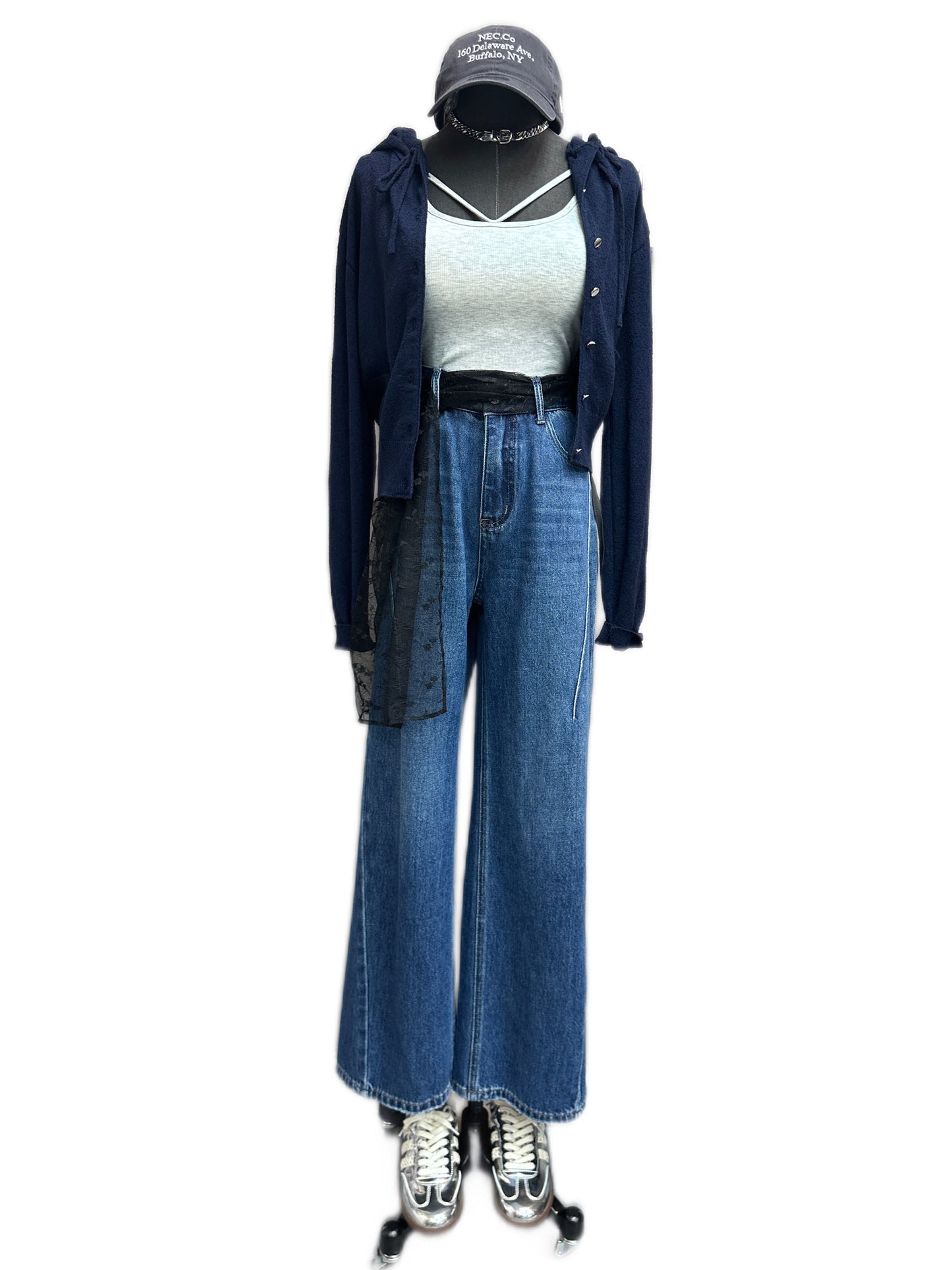 With hat knitted outer