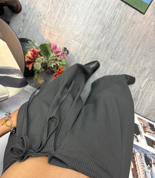 Side Tie striped Trousers