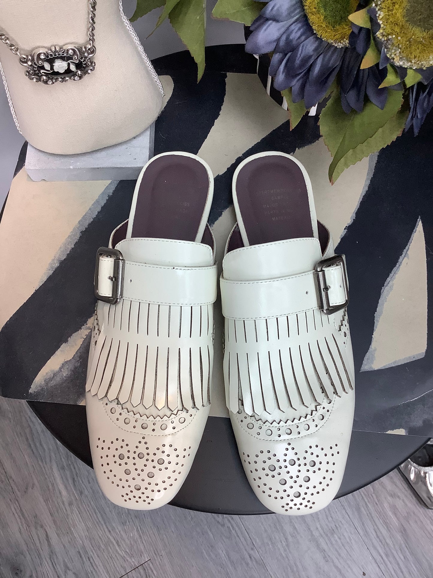 (-30% Off)Silver hook backless shoes