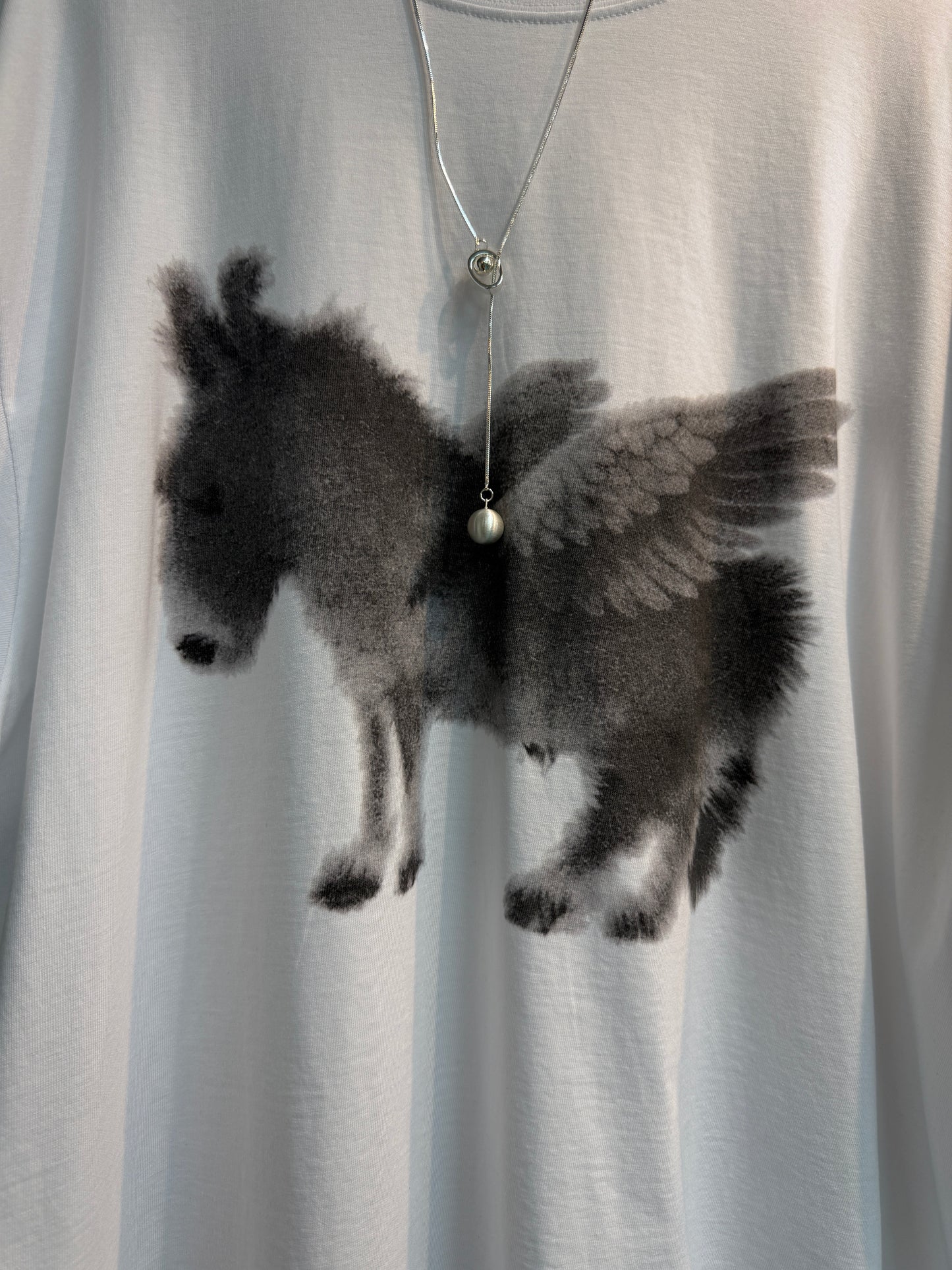 Winged horse tee #00446