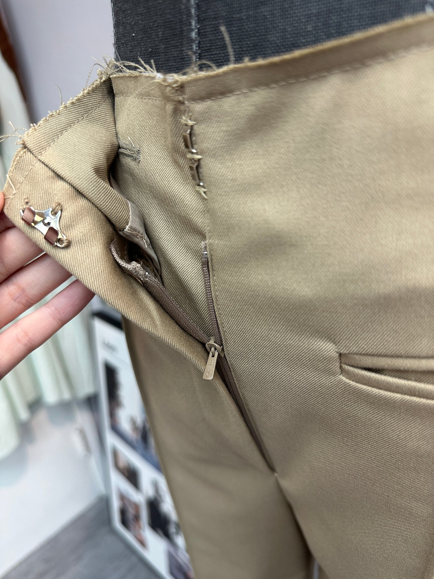 (-30% off)slim cut trousers