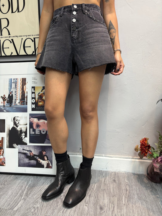 Side bean denim shorts