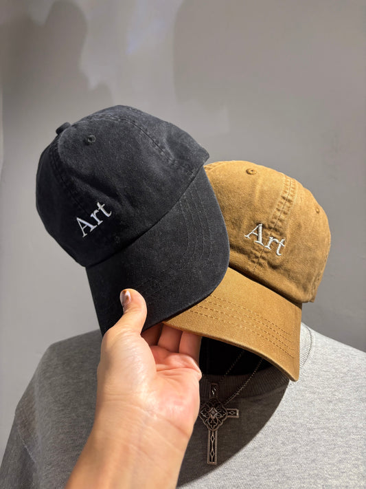Art cap