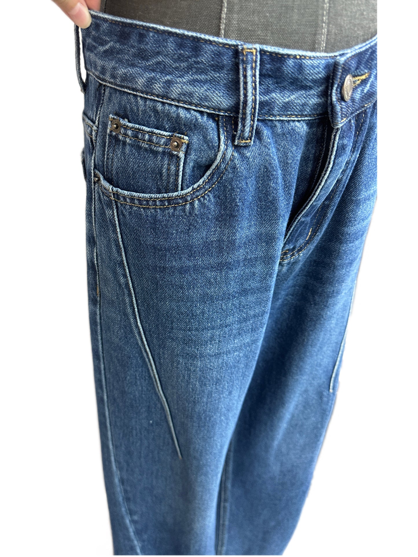 Half line jeans