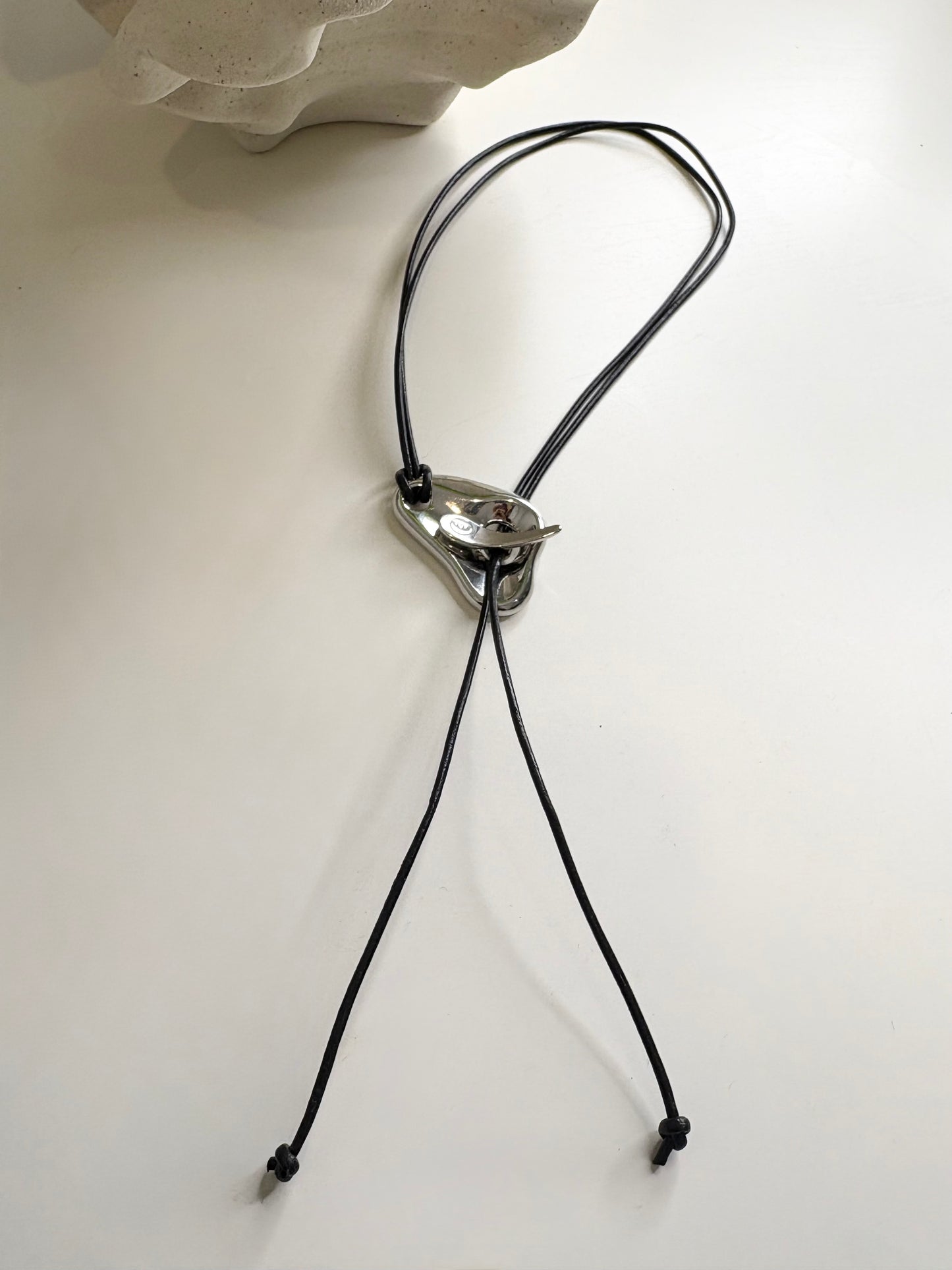 Silver bean shape necklace