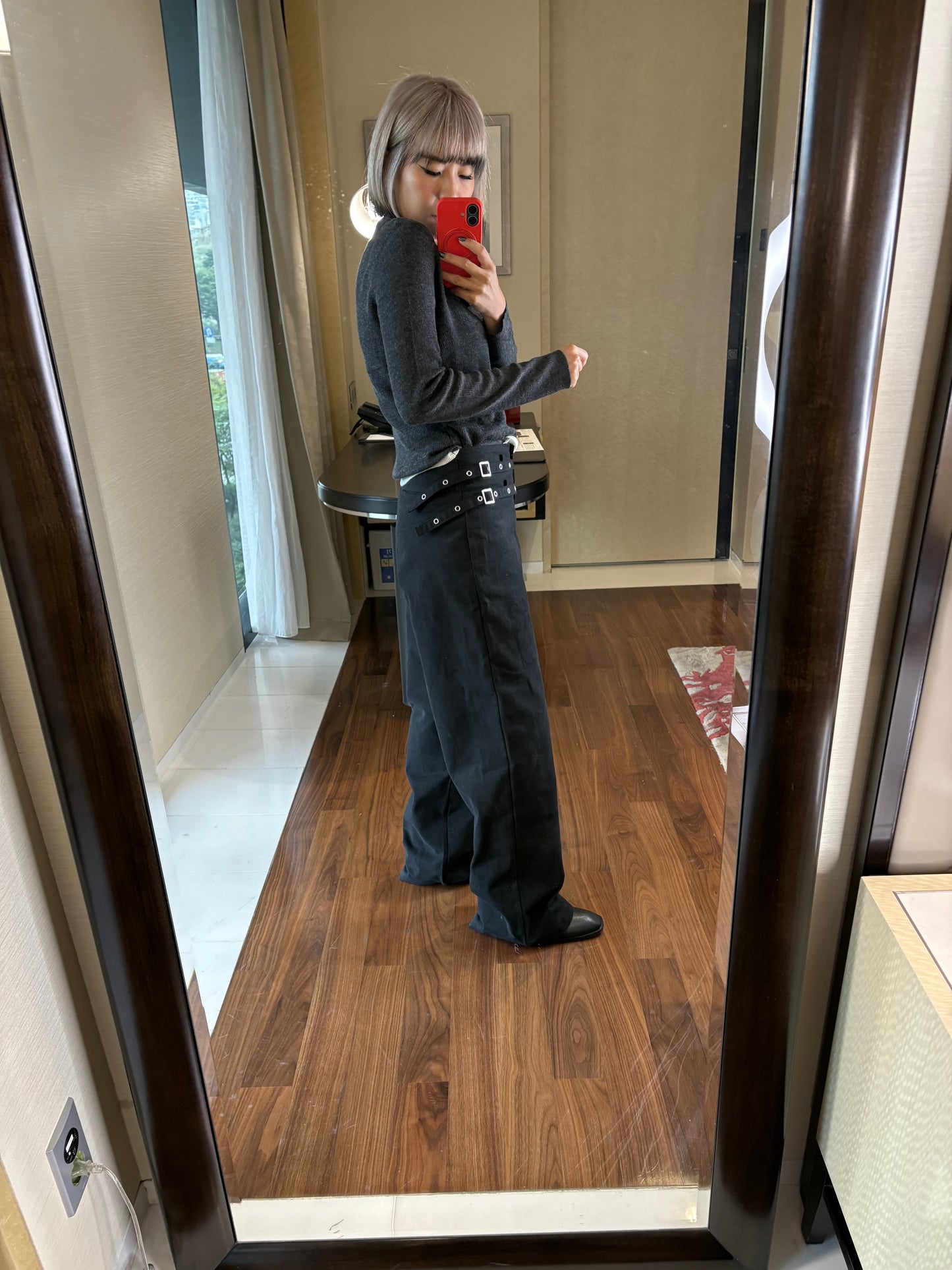 Side zip pocket pants