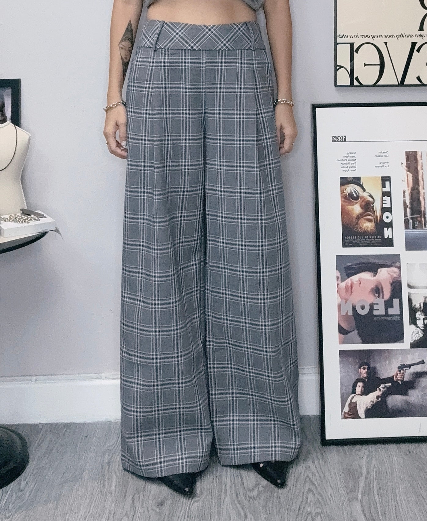 Grid trousers