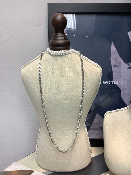 V shape snake necklace