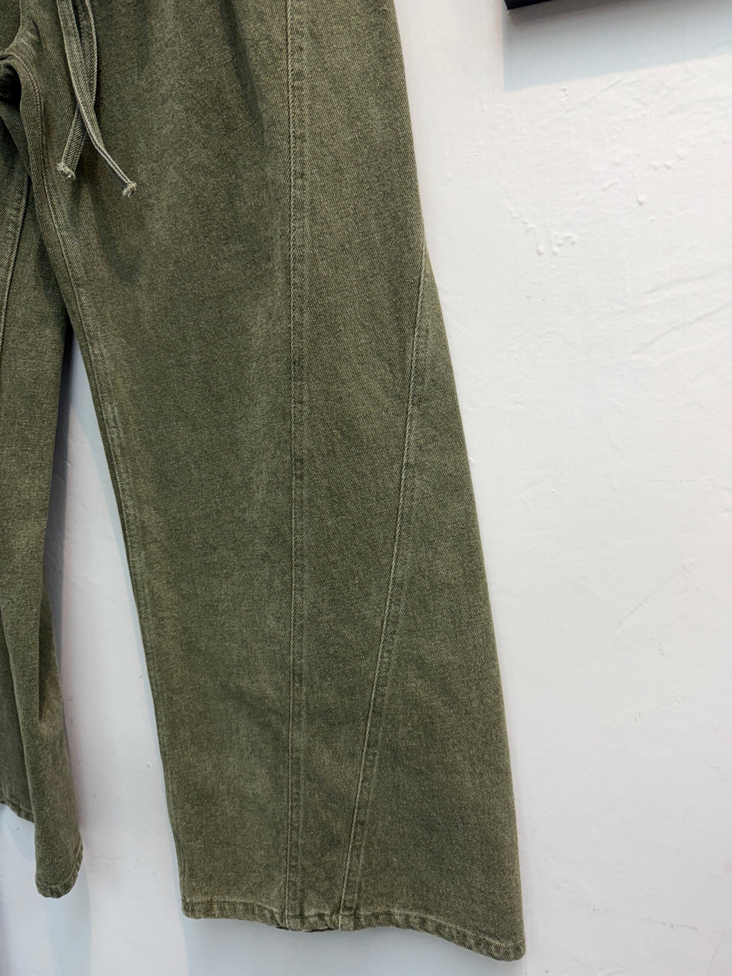 With strap jeans #00065