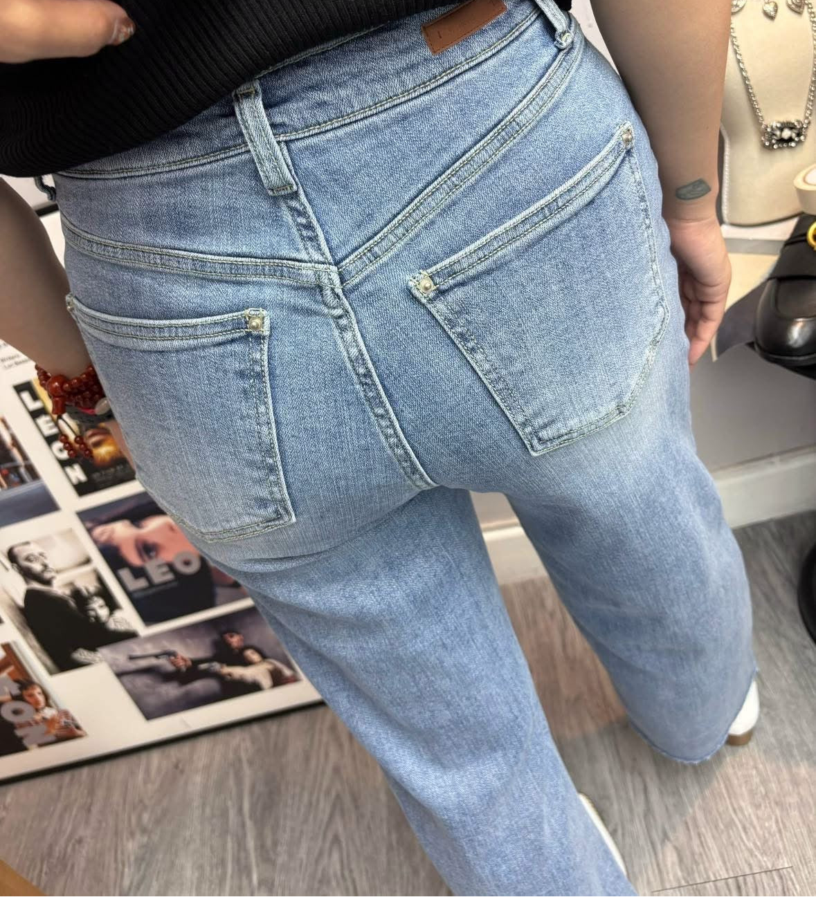 stretch jeans