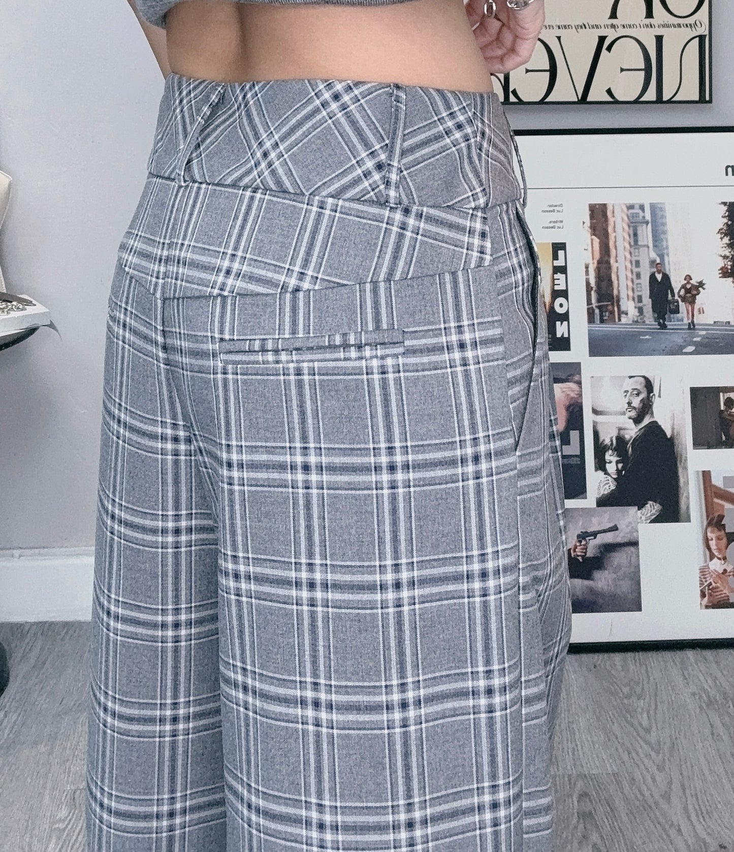 Grid trousers