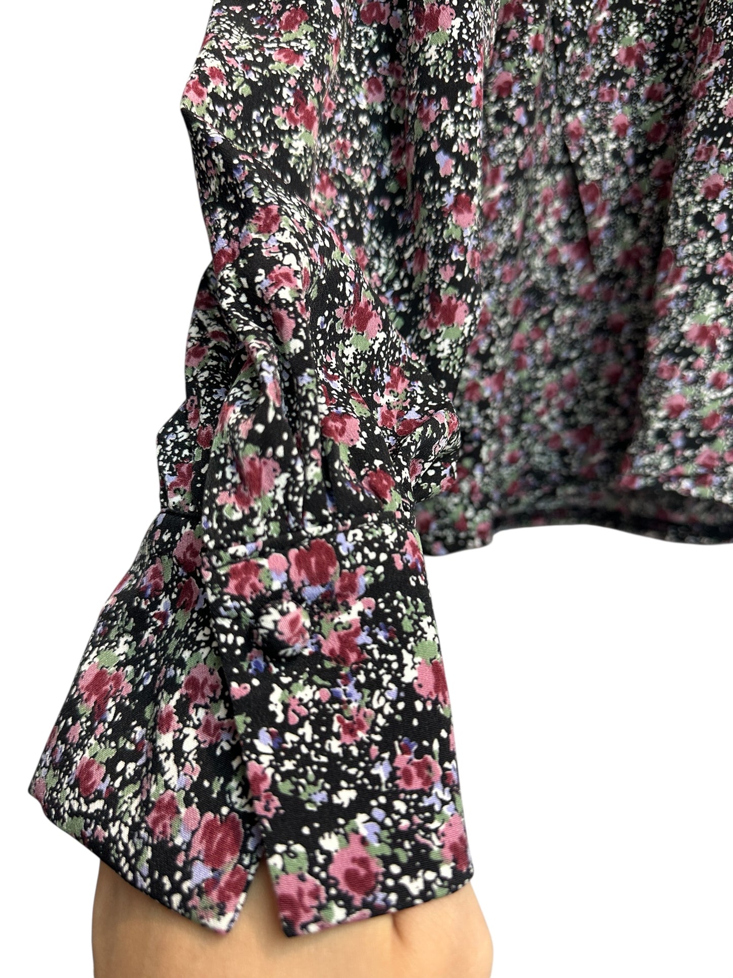 (-30% off)floral blouse