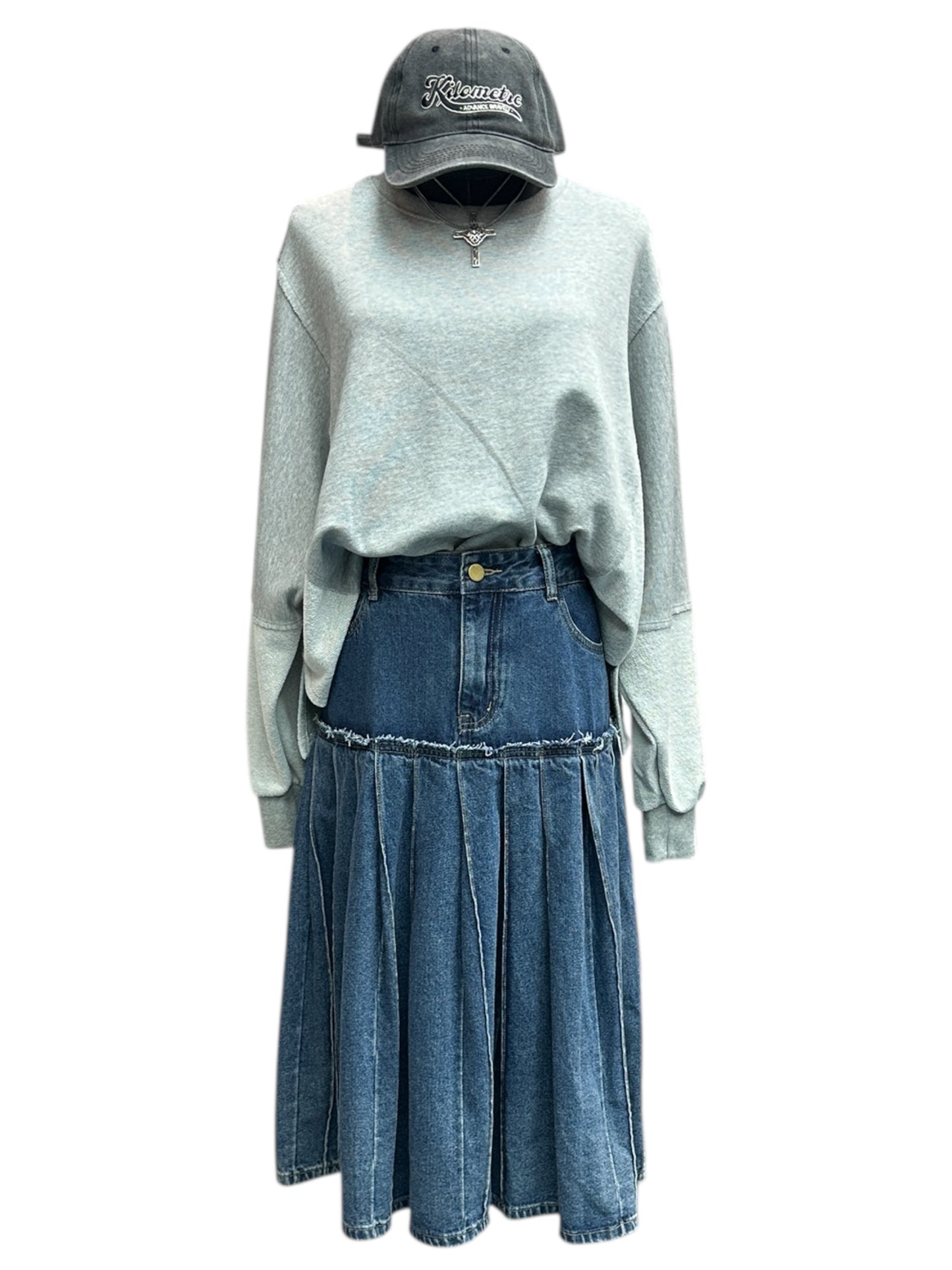Pleated denim skirt