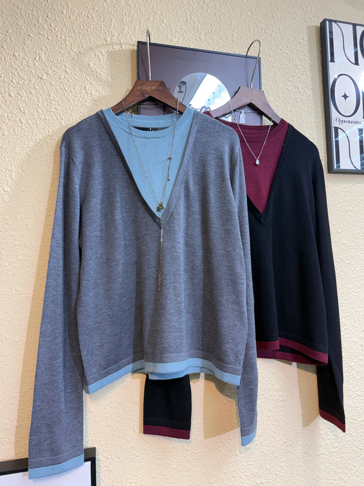Fake two pieces big v collar knitted top #00934