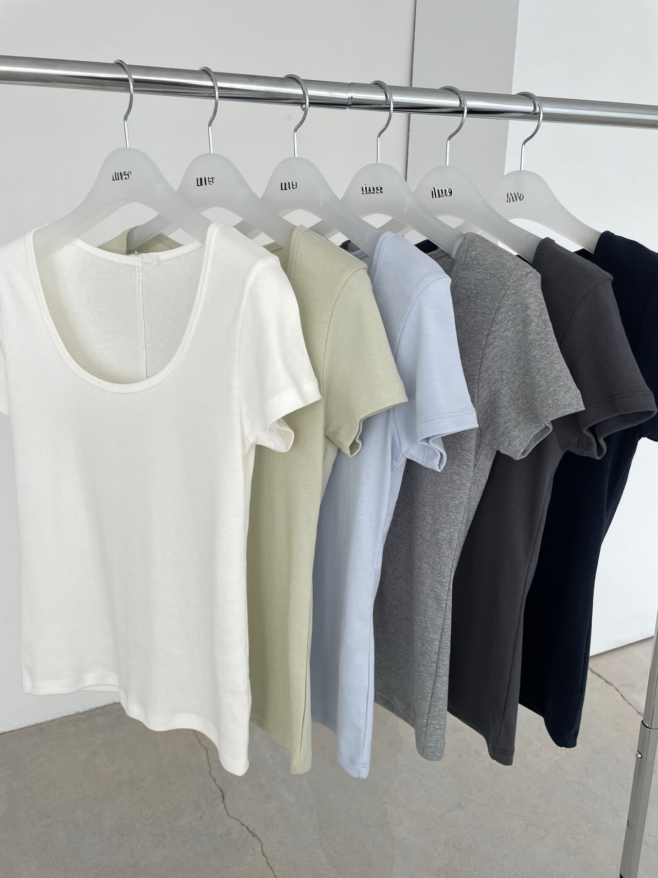 (-40%off)U crew cotton tee