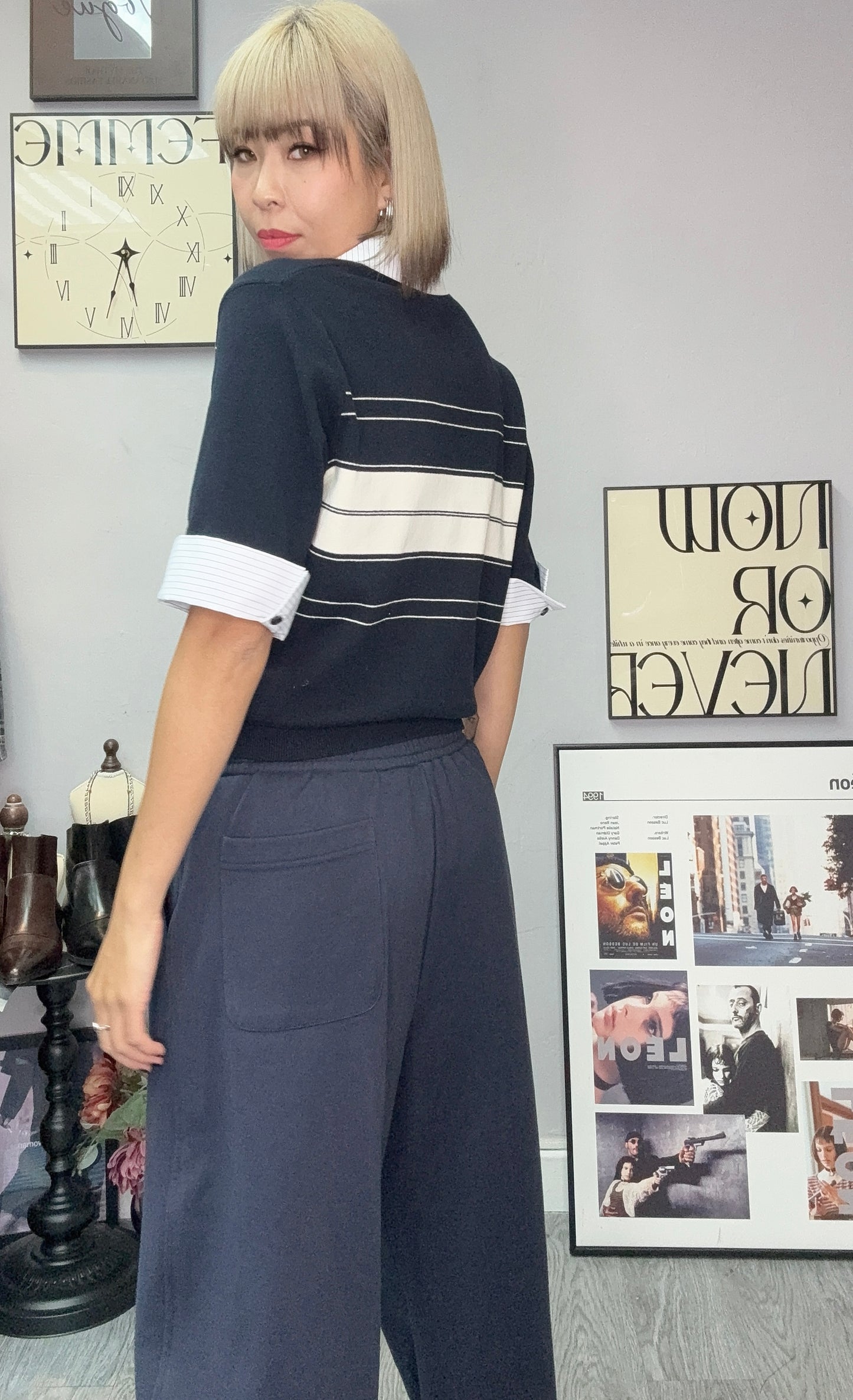 Fake two piece middle sleeves knit blouse