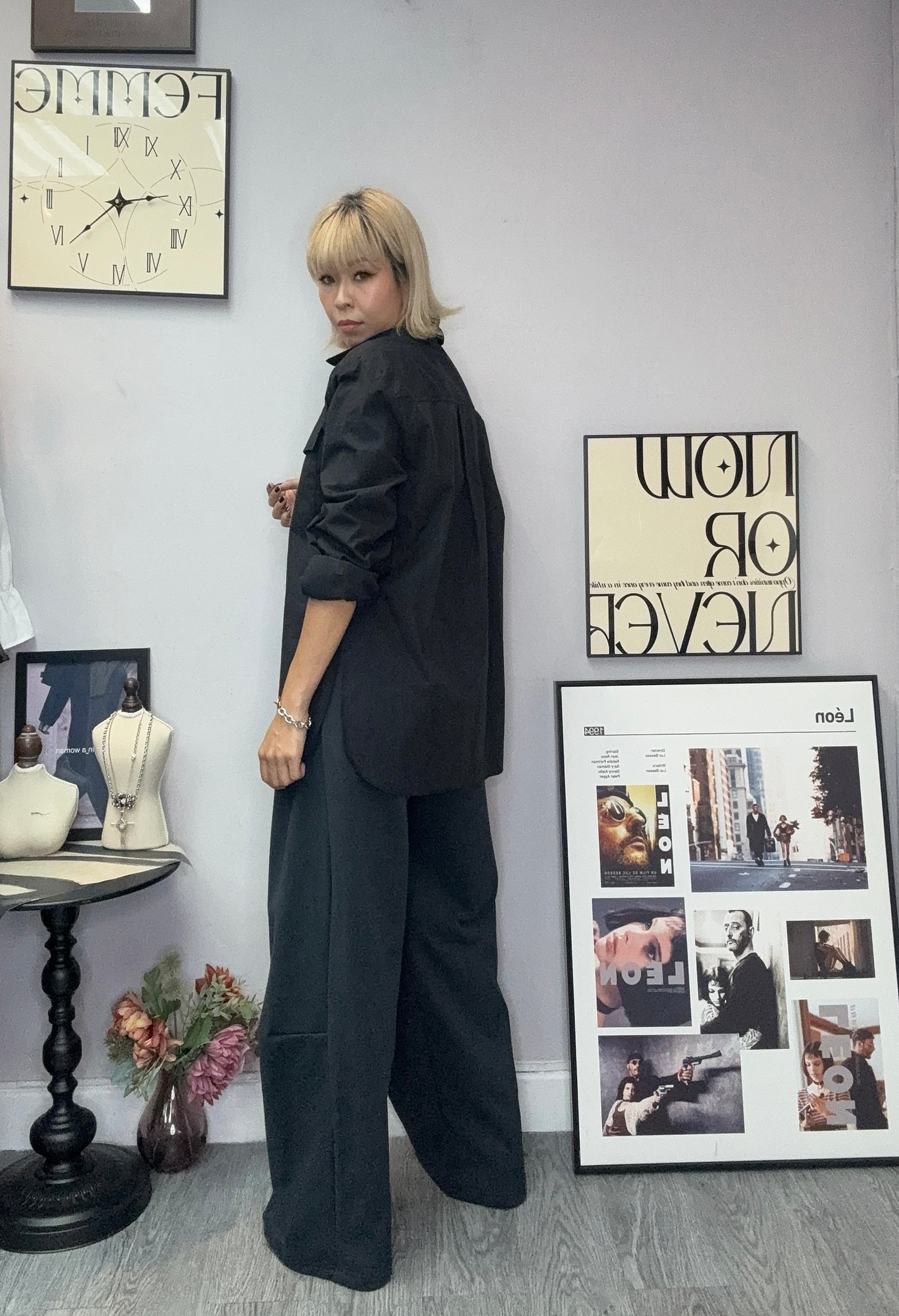 Two pocket midi length shirt