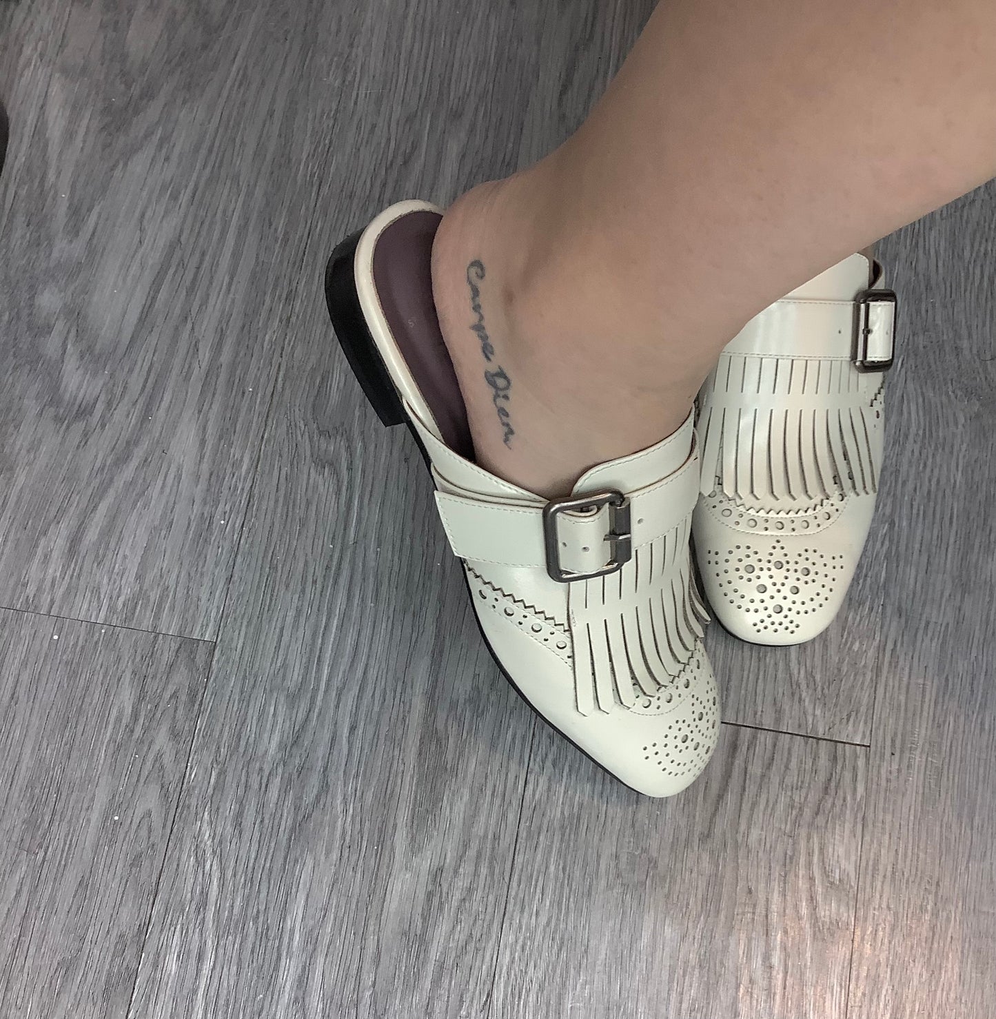 (-30% Off)Silver hook backless shoes