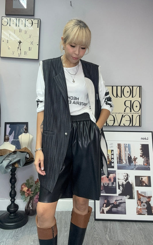 Parallel line vest blazer