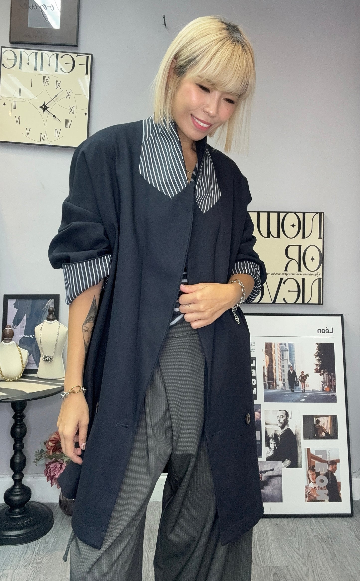 Stripe sleeves oversize blazer