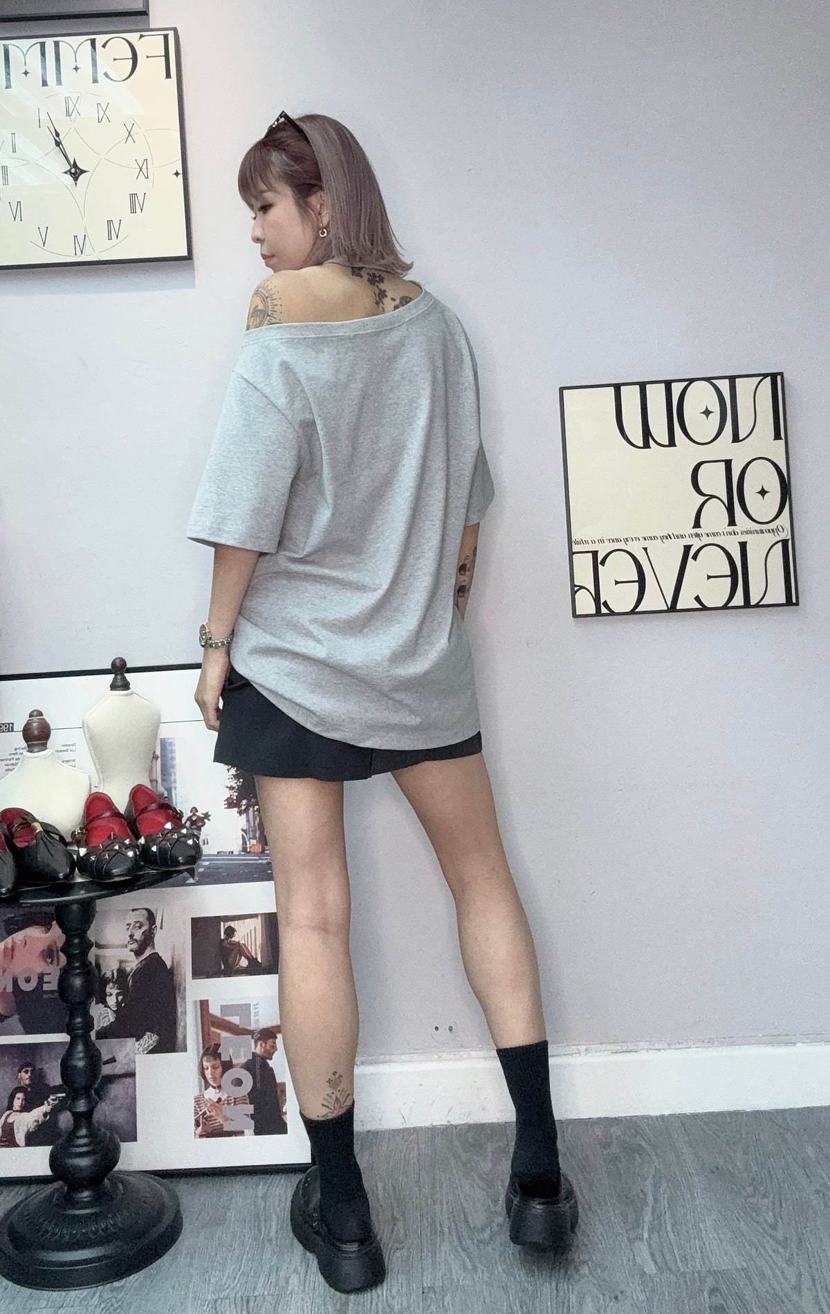 (-30%)Round collar back cut out loose tee #00572