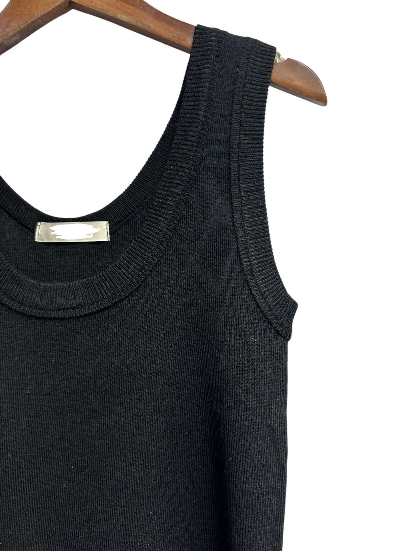 Plain knitted tank top