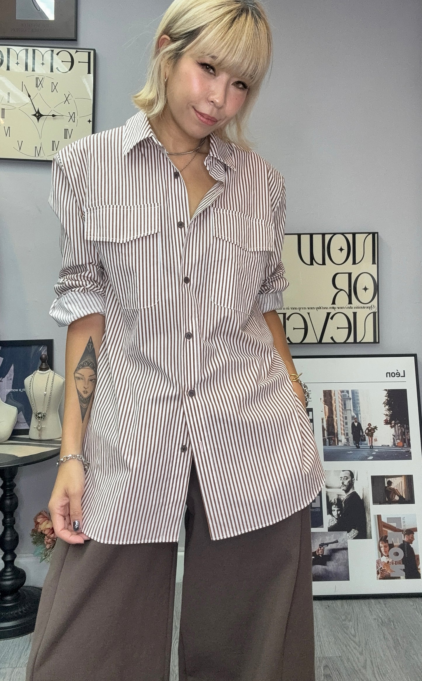 Two pocket midi length shirt