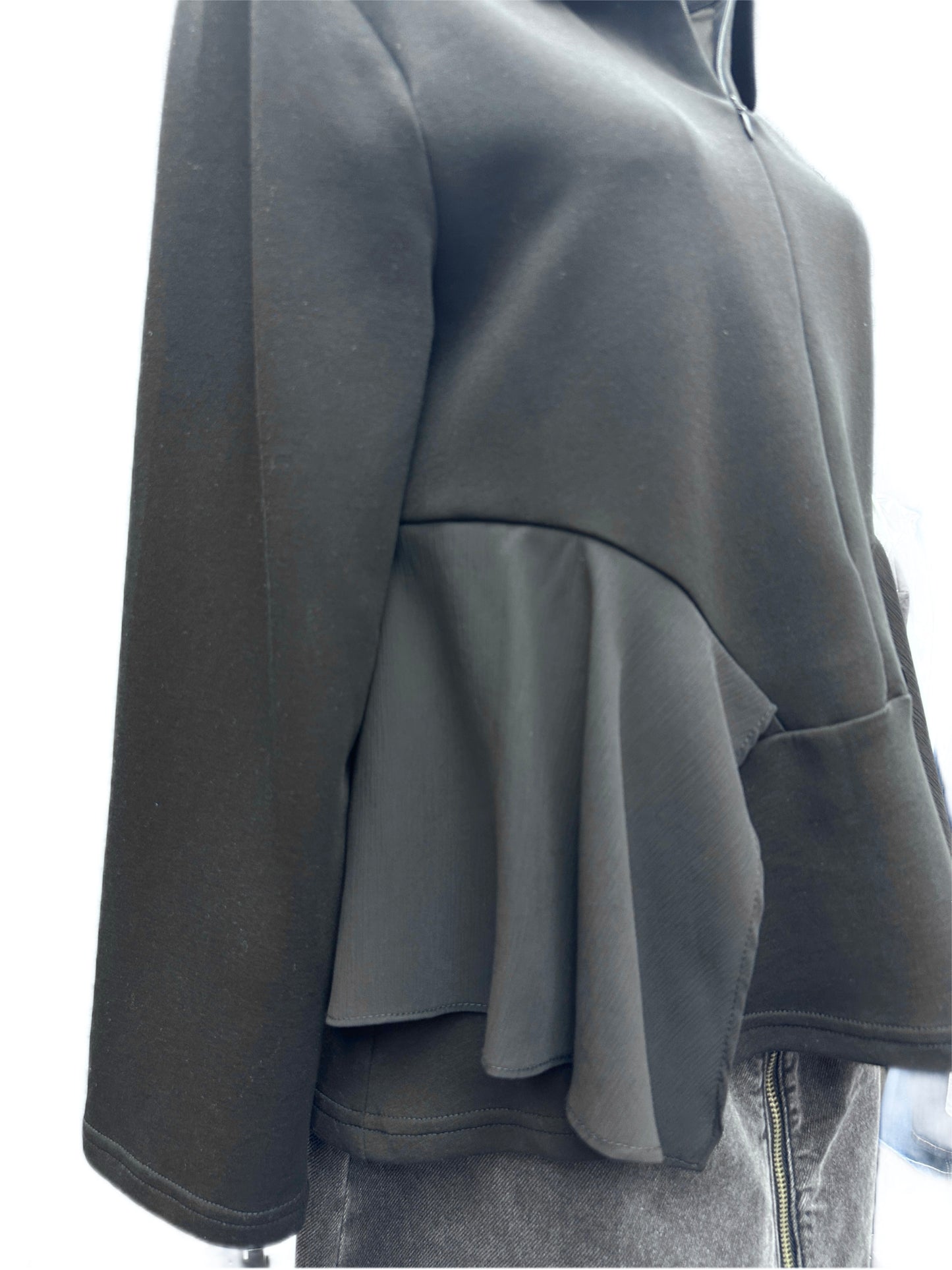 Two tone long sleeves top