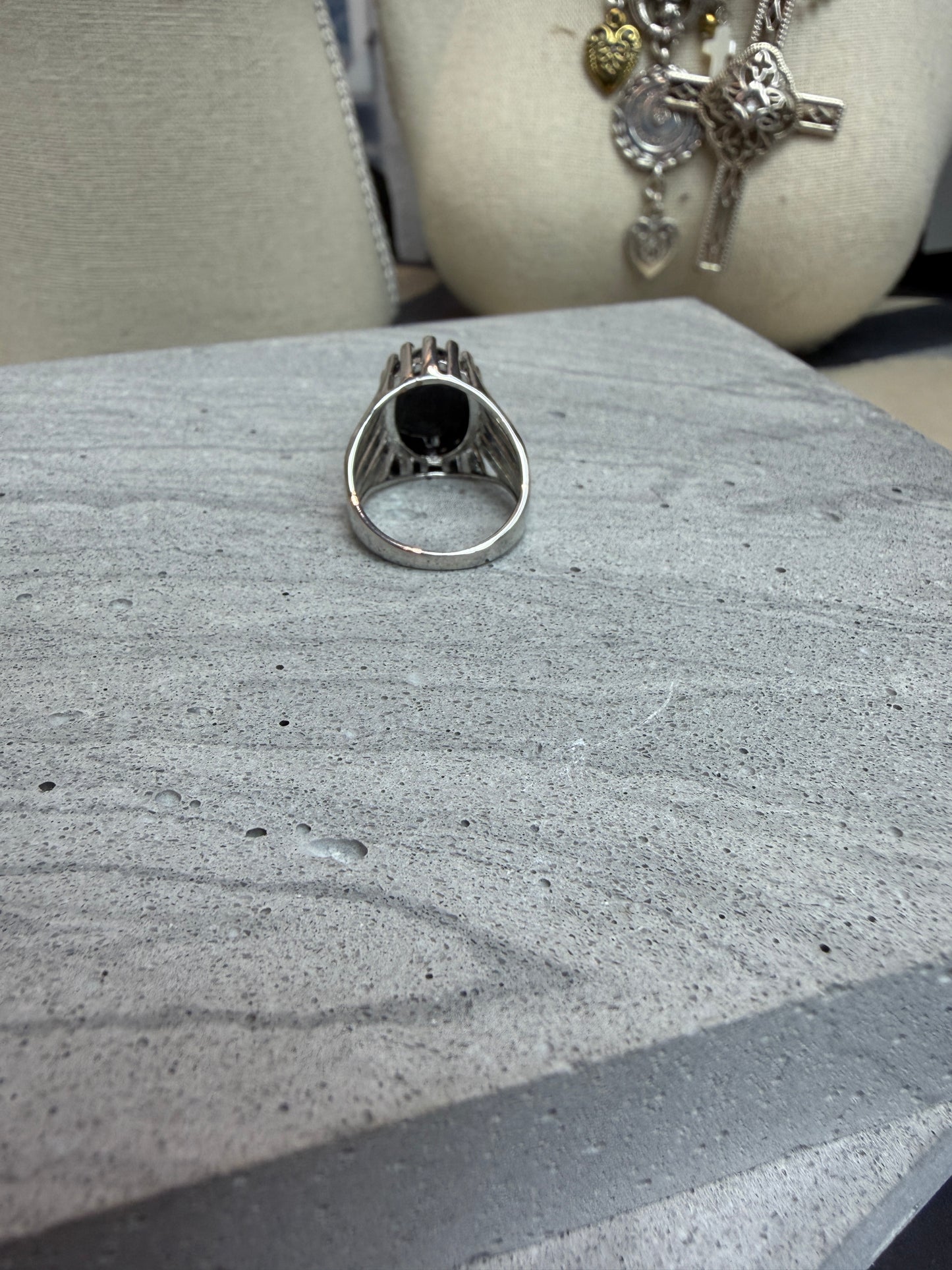 Black oval shape ring