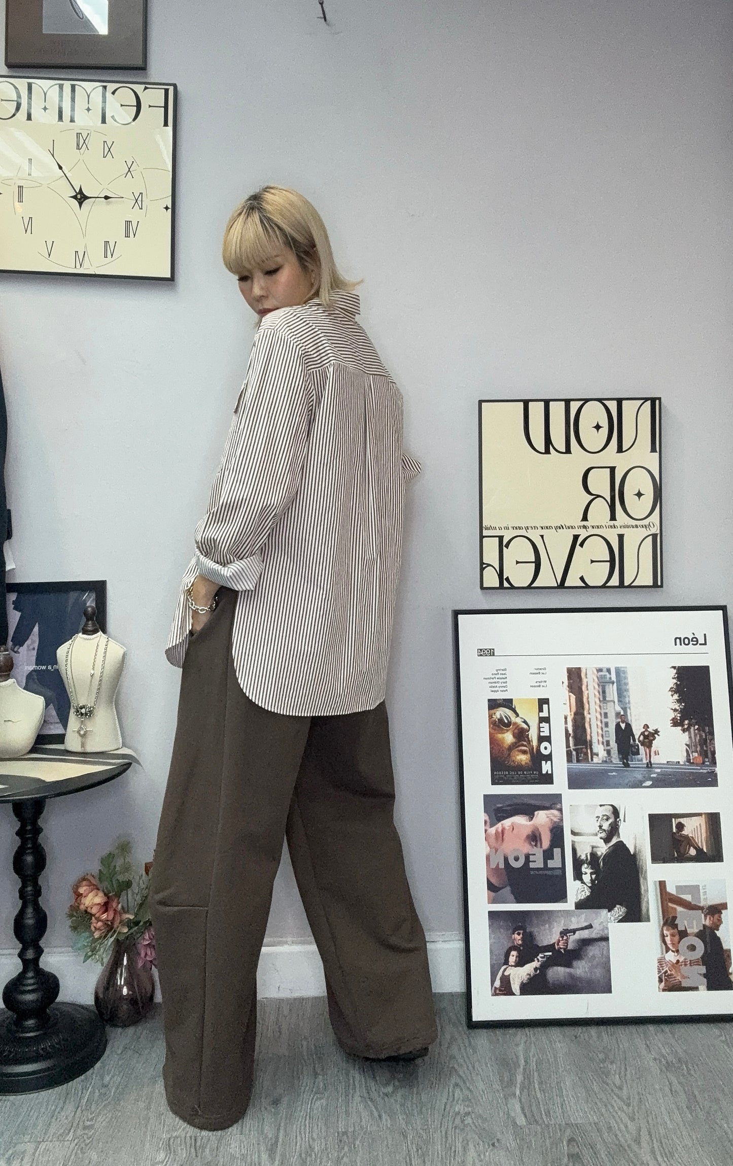 Two pocket midi length shirt