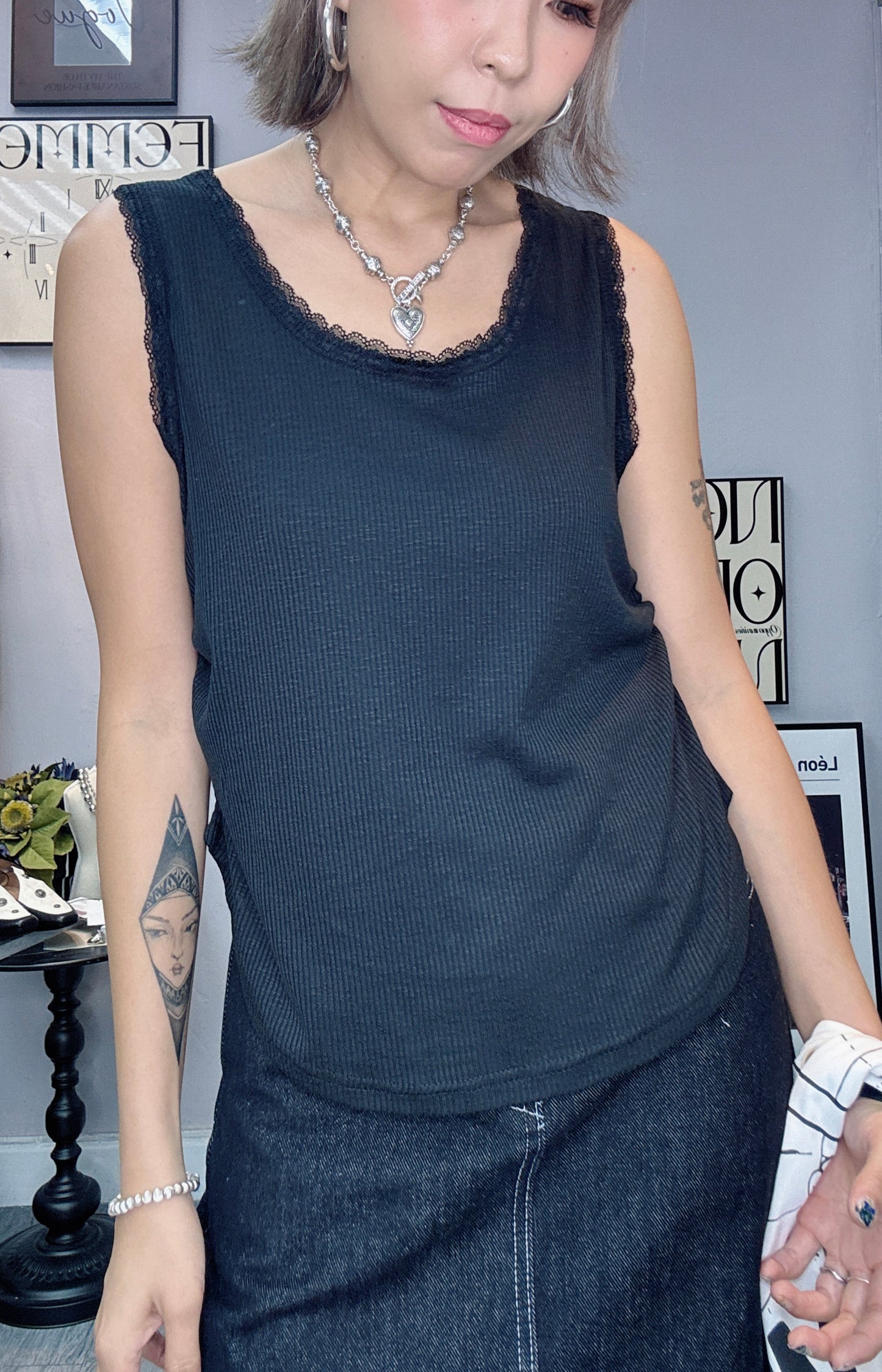 Cross back tank top