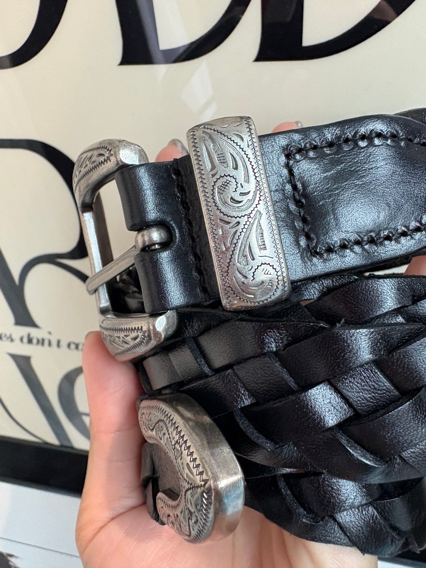 embossed buckle belt