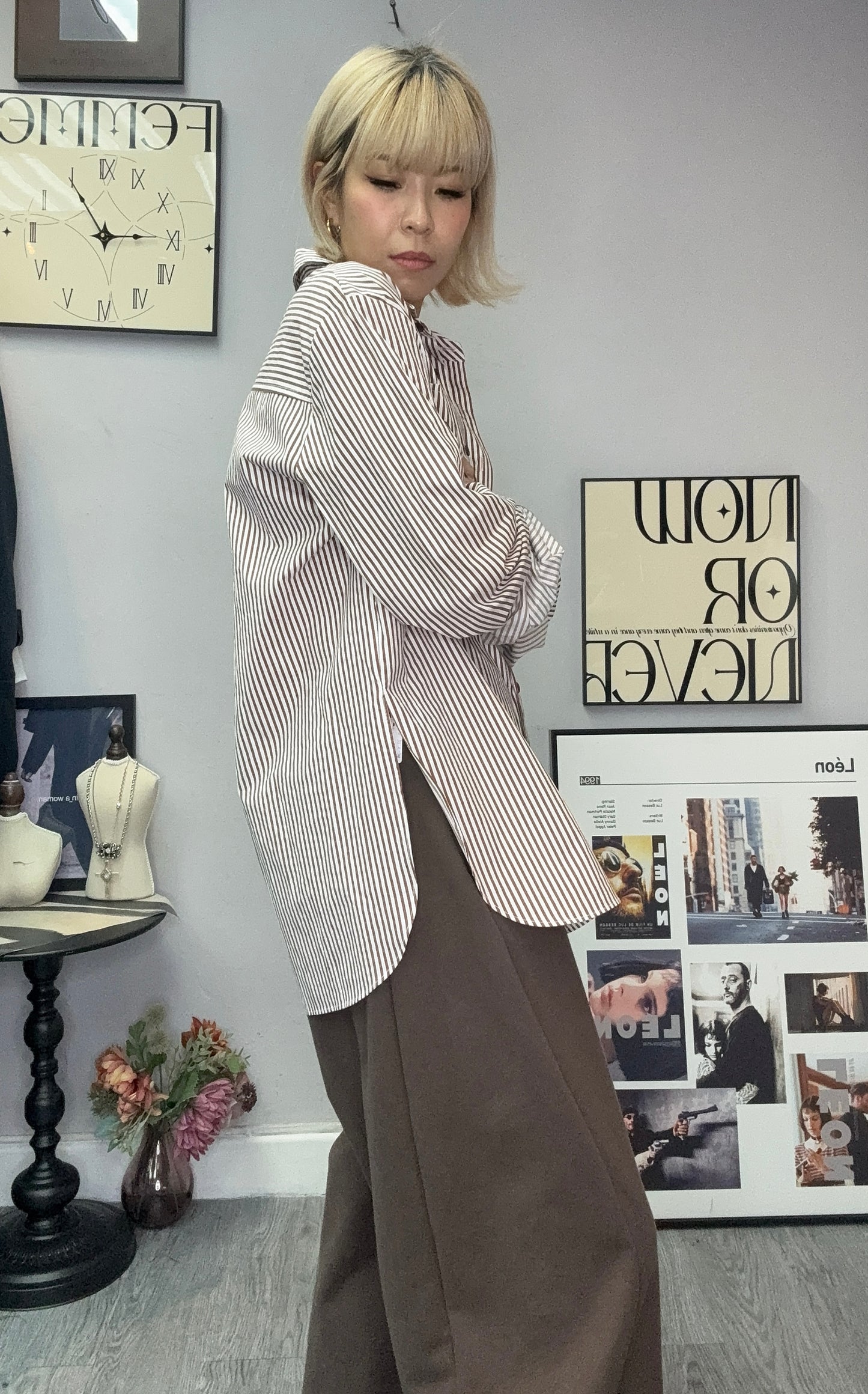 Two pocket midi length shirt