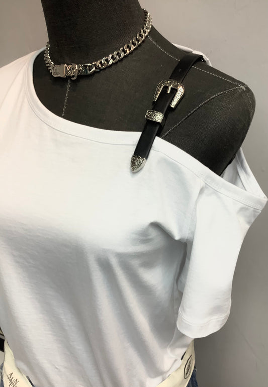 Silver Buckle Tee