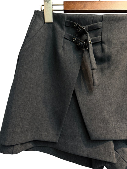 Front two buckle skort #00313