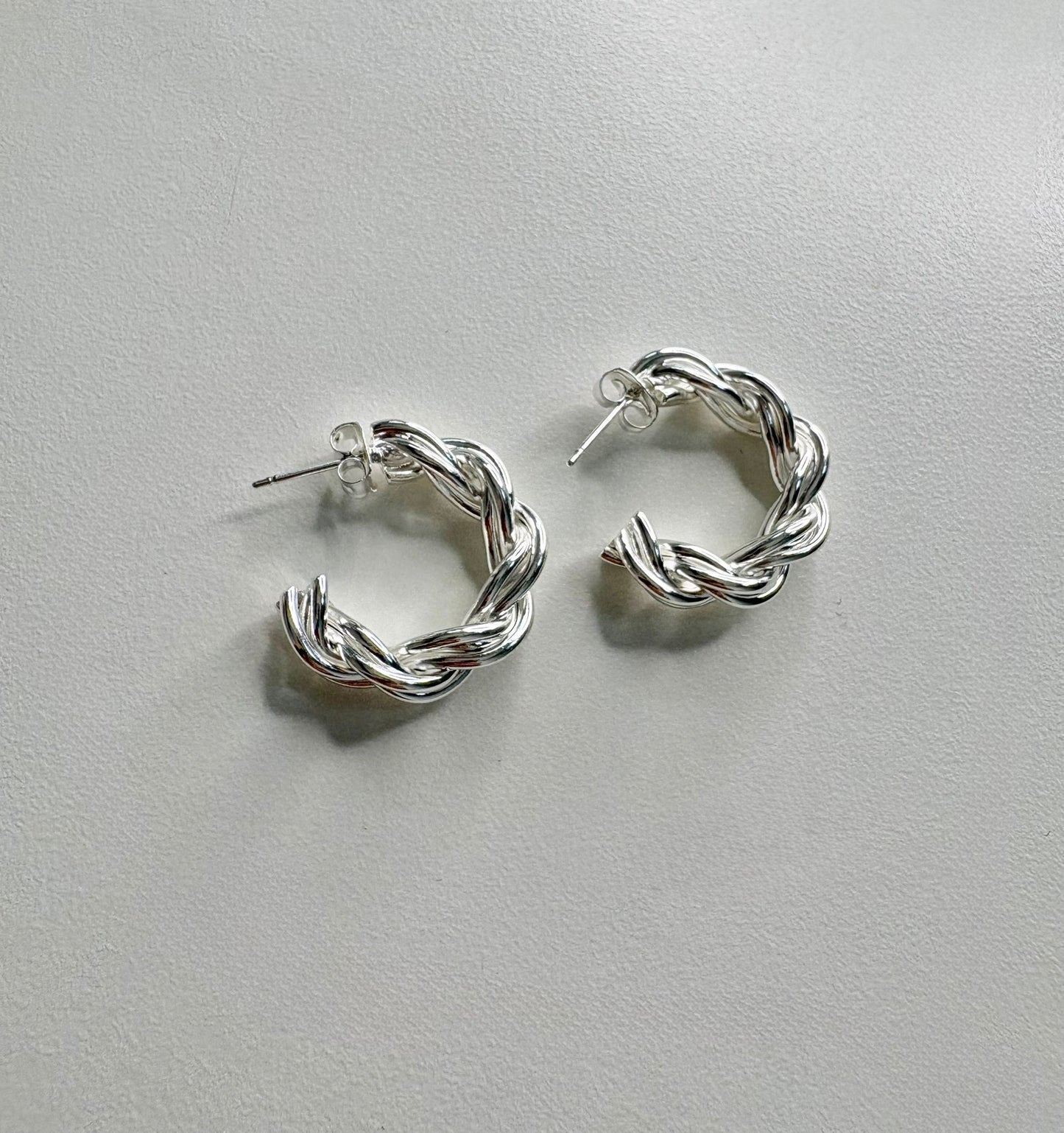 Twist earrings