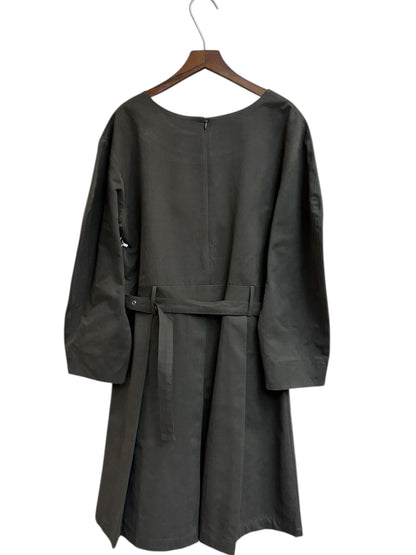 Plain 3D sleeves short dress