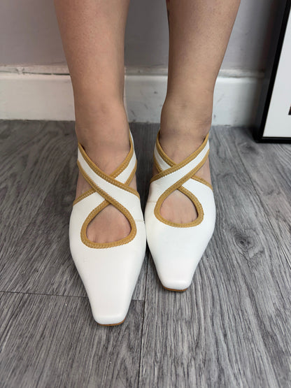 (-40%)cross heels