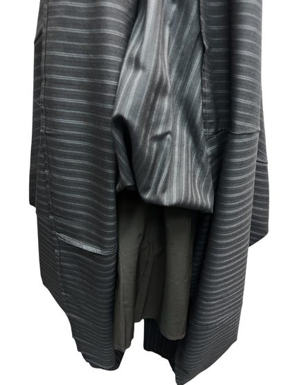 Straight strips skirt