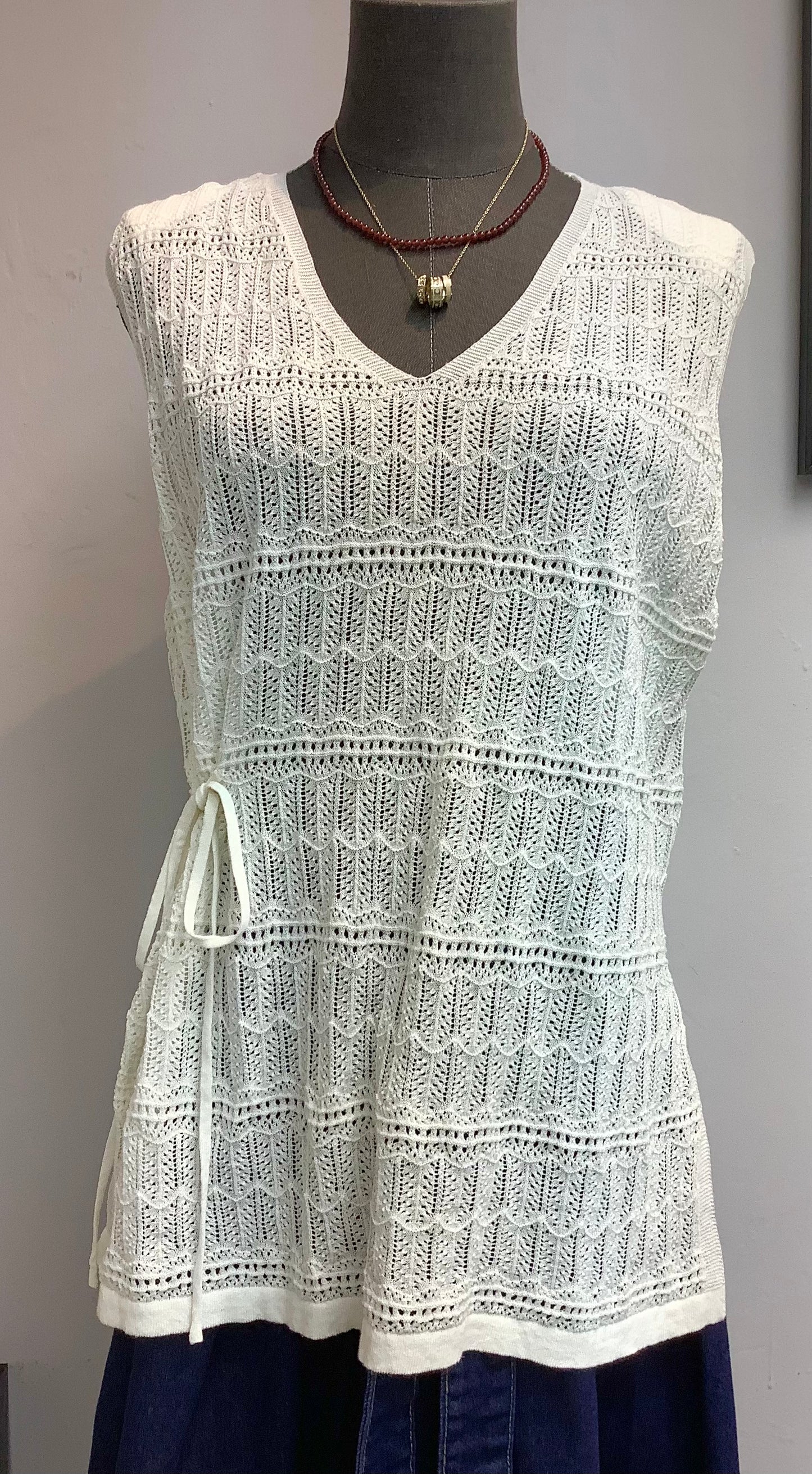 (-20% Off)V Neck Knit Vest