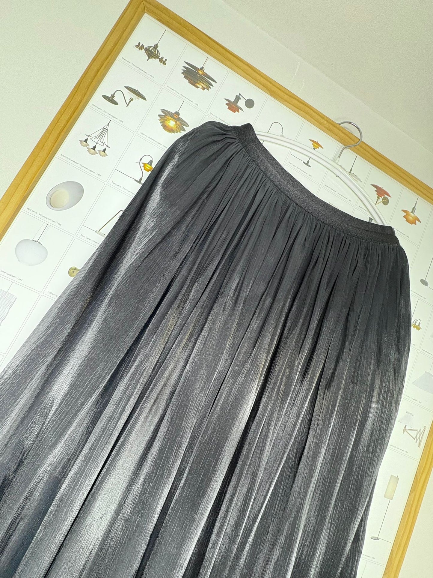 Full elastic satin skirt #00695