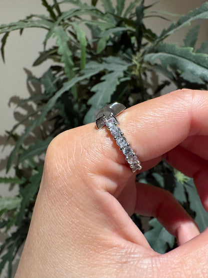 Star shape ring (Swarovski Elements )