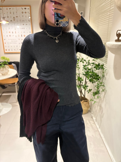 Embossed base tee #00008