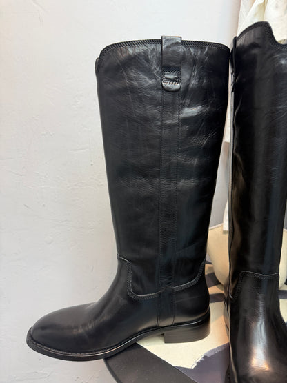 Side v shape Italy Lambskin boot