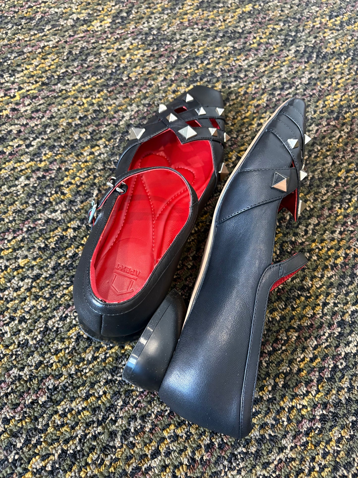 Calfskin Rockstud mary Janes