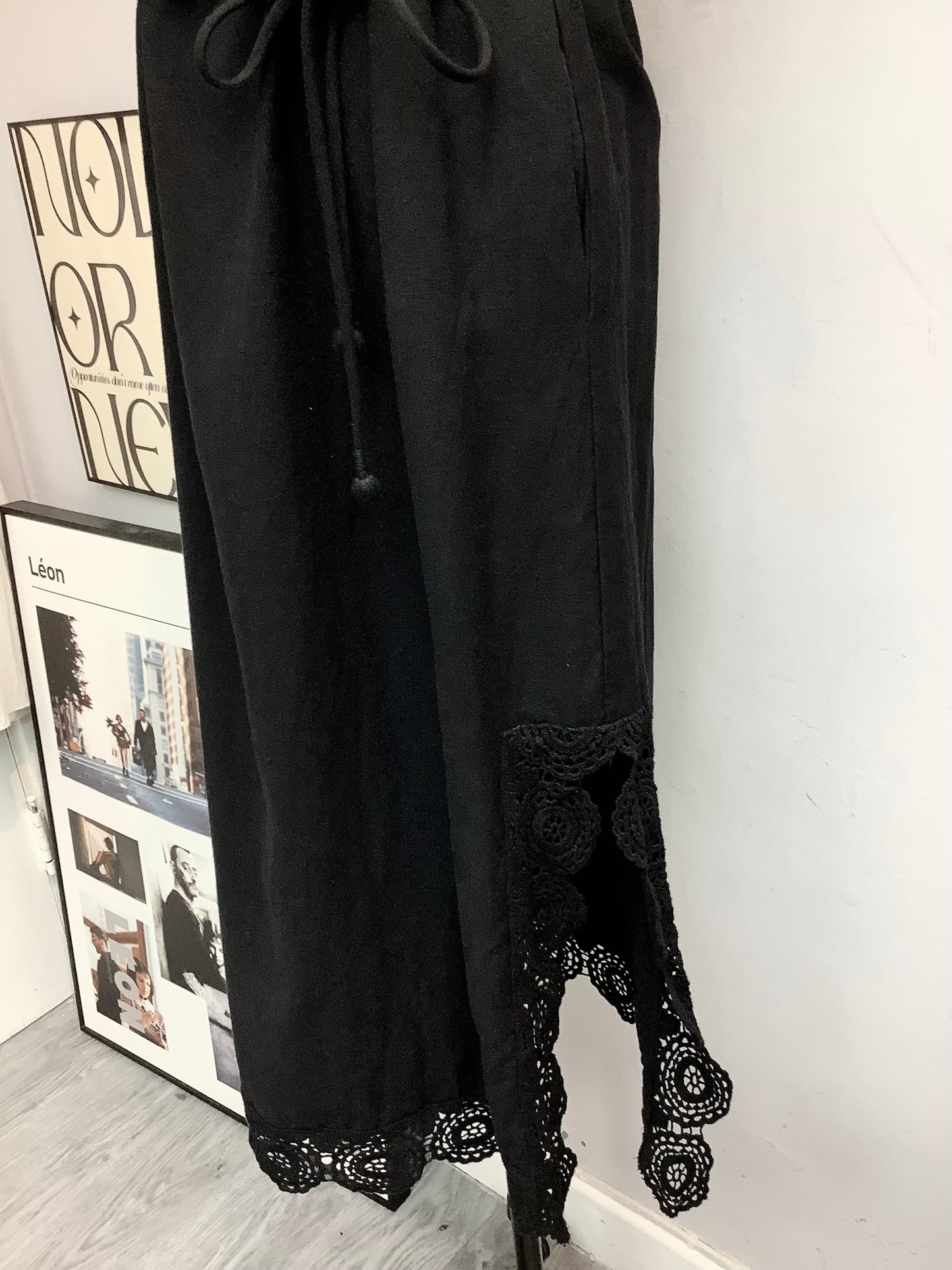 (-40% Off)Lace X Linen Cami Dress